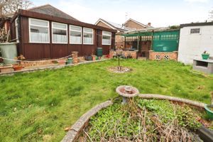 UPPER PARK ROAD- click for photo gallery